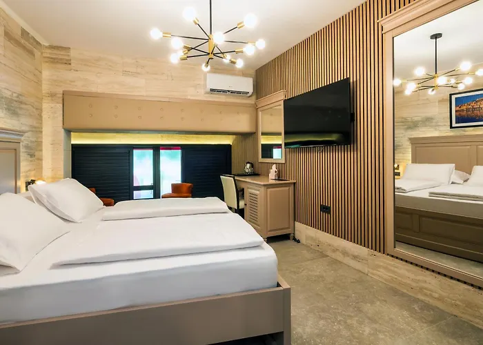 Bed & Breakfast Pazar 4*