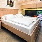 Bed & Breakfast Pazar 3*